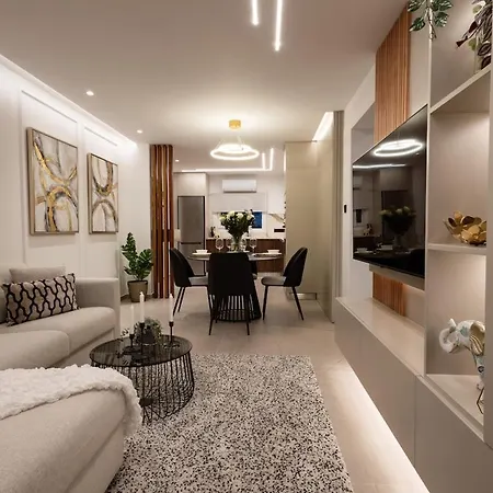 Lägenhet Luxury Marina